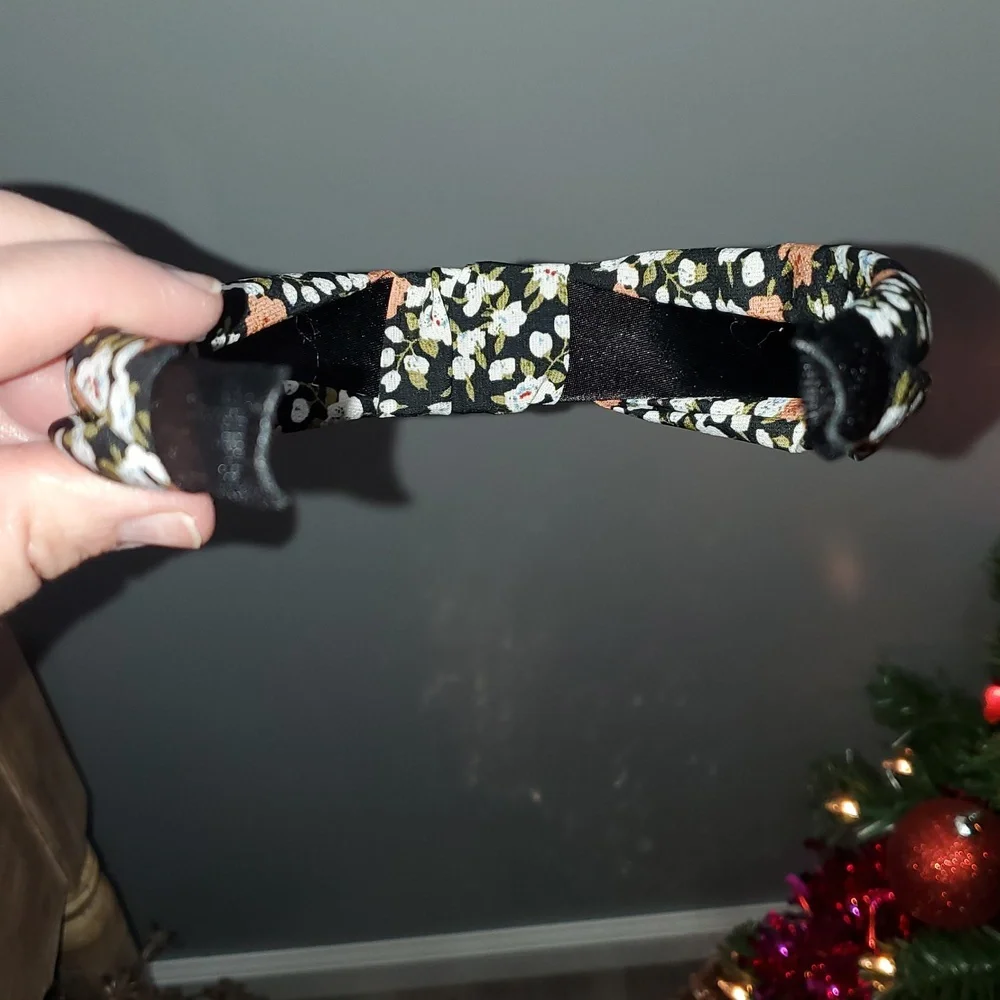 New handmade boutique floral top knot flexible wide headband - Picture 5 of 5